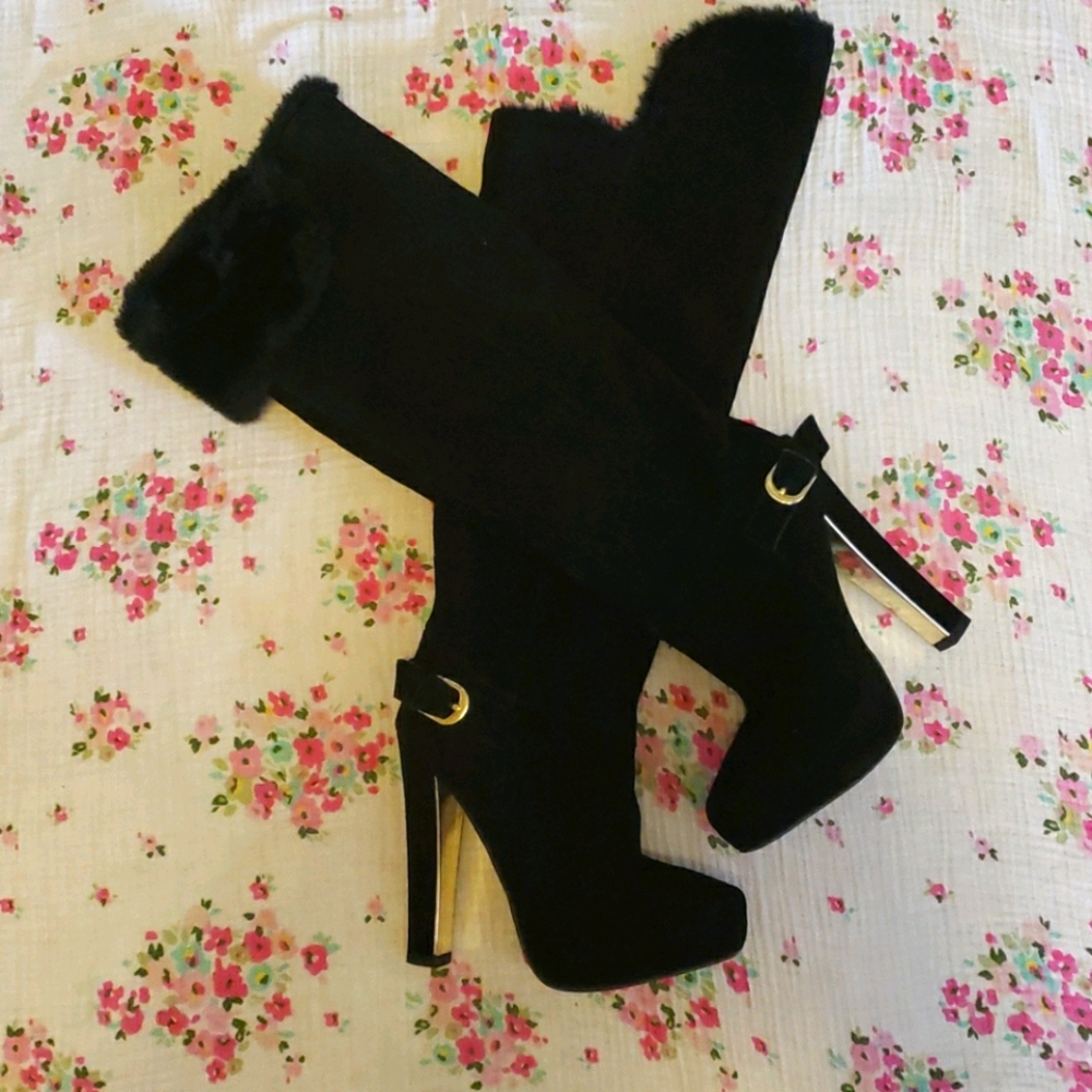 Knee-high 5in.stacked heel boots